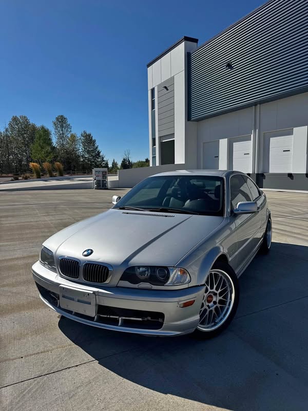 2002 BMW 3 Series - 325Ci Coupe 2D