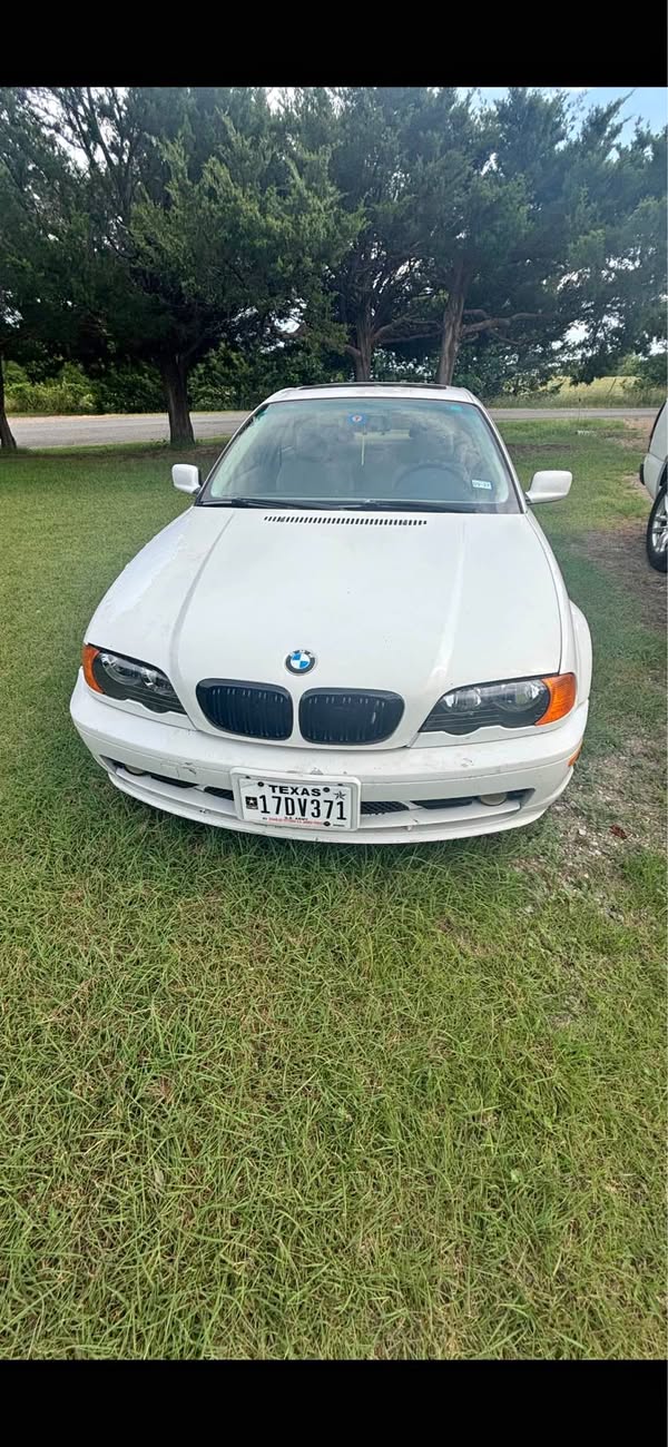 2000 BMW 3 Series - 323Ci Coupe 2D