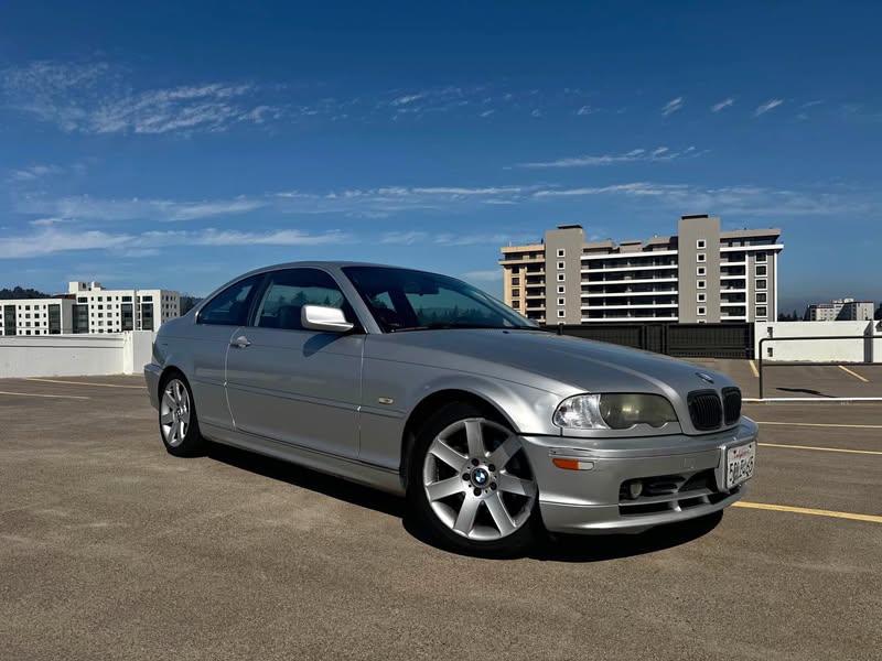 2003 BMW 3 Series - 325Ci Coupe 2D