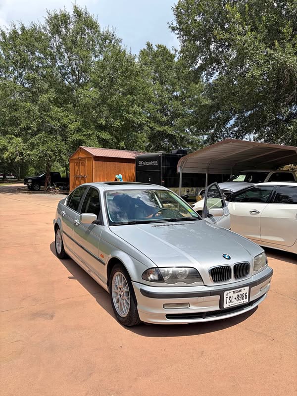 1999 BMW 3 Series - 328i Sedan 4D