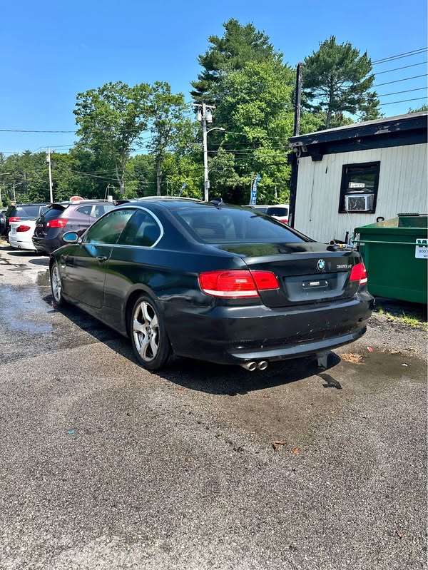 2006 BMW 3 Series - 328i Coupe 2D
