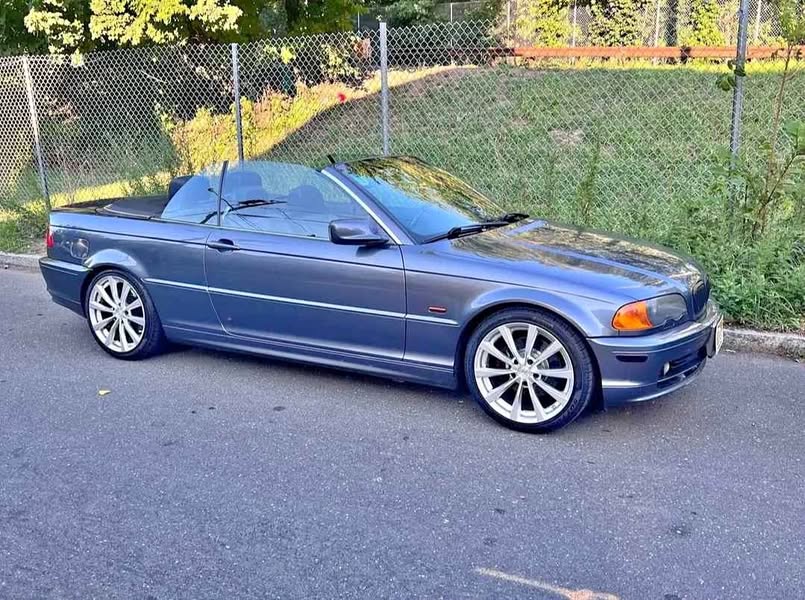 2002 BMW 3 Series - 325Ci Convertible 2D