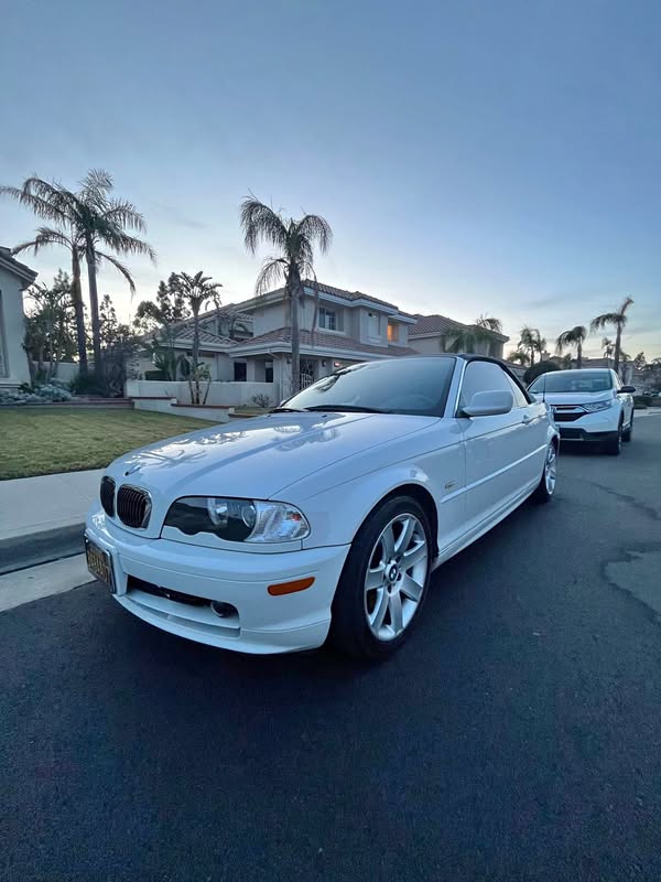 2003 BMW 3 Series - 325Ci Convertible 2D