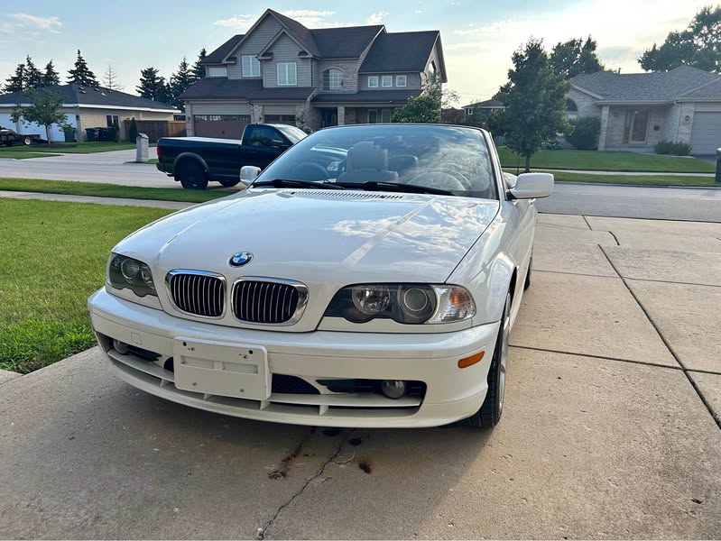 2002 BMW 3 Series - 325Ci Convertible 2D