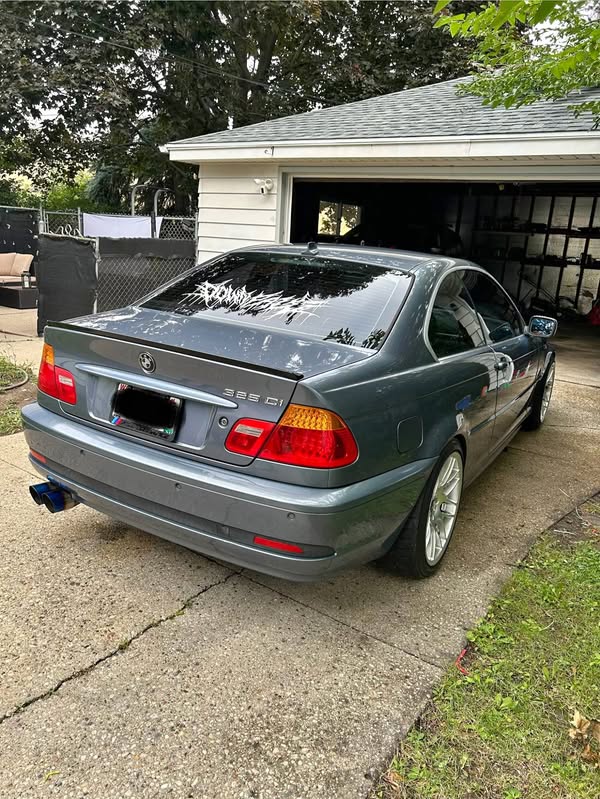 2004 BMW 3 Series - 325Ci Coupe 2D