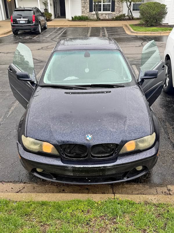 2004 BMW 3 Series - 325Ci Coupe 2D