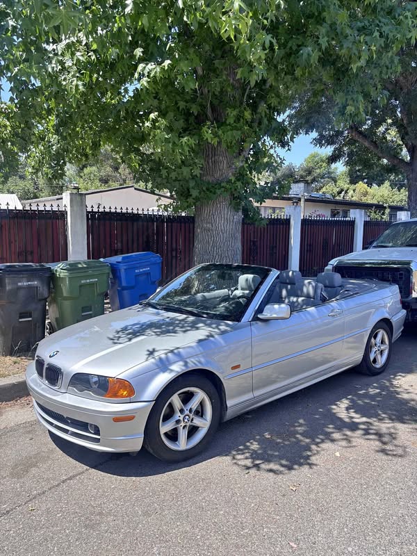 2002 BMW 3 Series - 325Ci Convertible 2D
