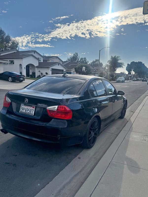 2006 BMW 3 Series - 325i Sedan 4D