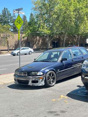 2000 BMW 3 Series - 323i Wagon 4D