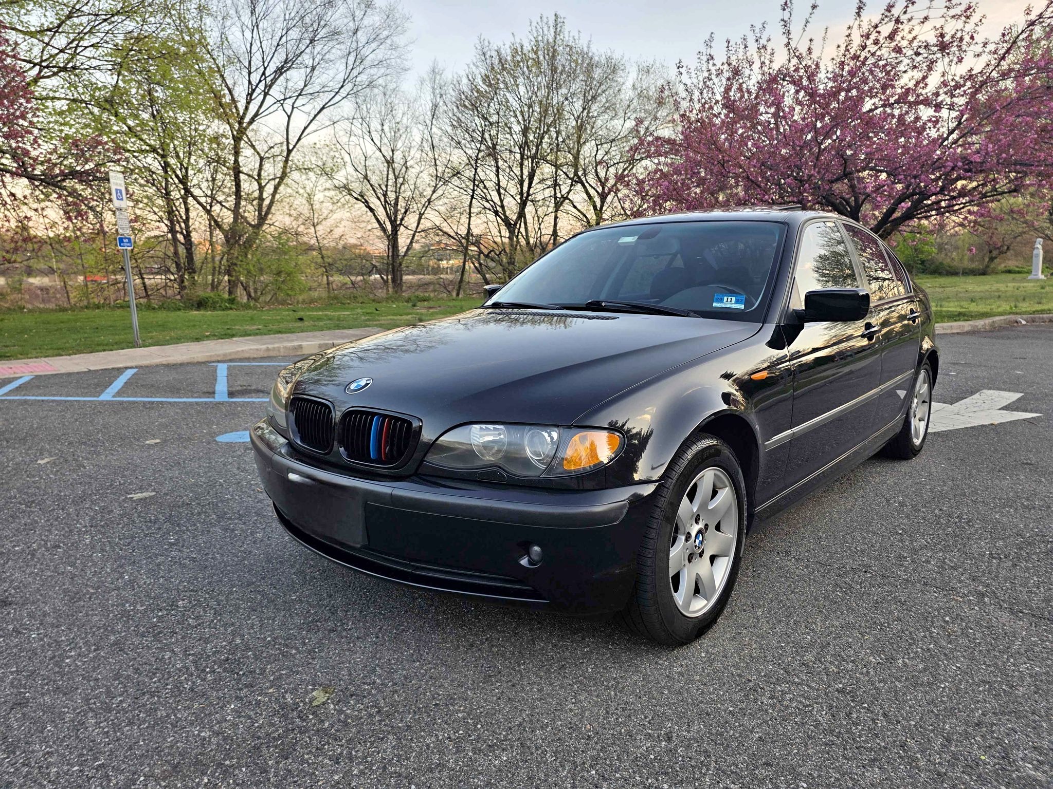 2005 BMW 3 Series - 325xi AWD Sedan 4D