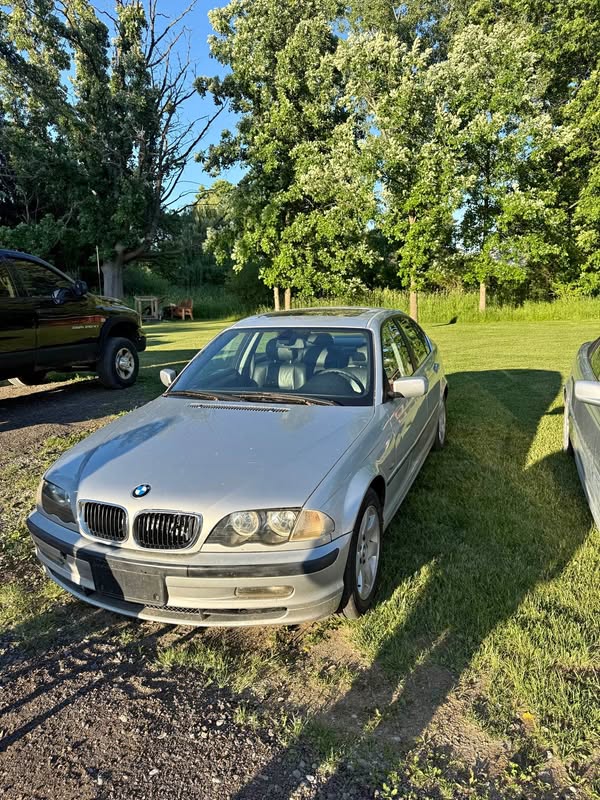 1999 BMW 3 Series - 328i Sedan 4D
