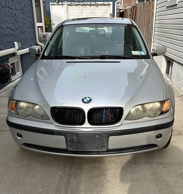 2003 BMW 3 Series - 325xi Sedan 4D