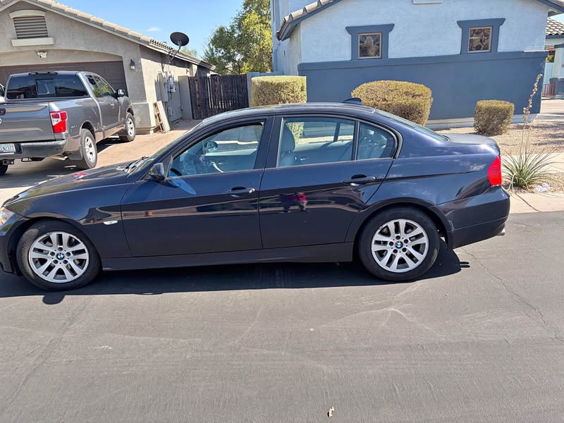 2006 BMW 3 Series - 325i Sedan 4D