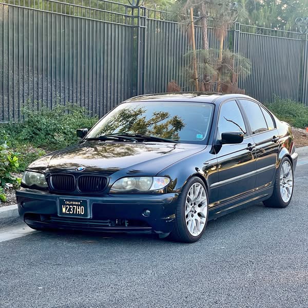 2003 BMW 3 Series - 325i Sedan 4D