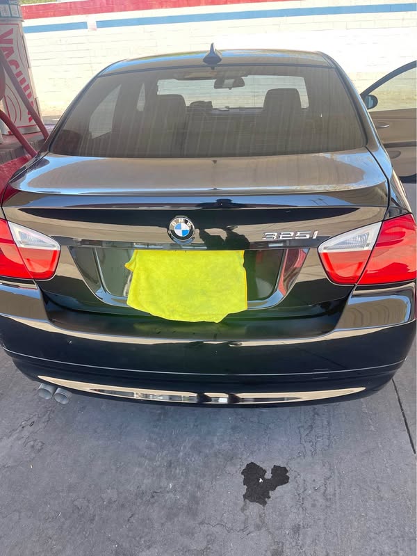 2006 BMW 3 Series - 325i Sedan 4D