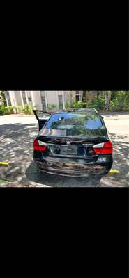 2006 BMW 3 Series - 325i Sedan 4D