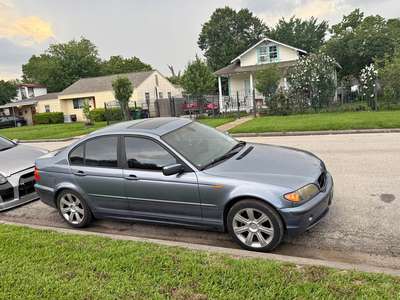 2003 BMW 3 Series - 325i Sedan 4D
