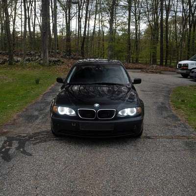 2004 BMW 3 Series - 325xi AWD Sedan 4D