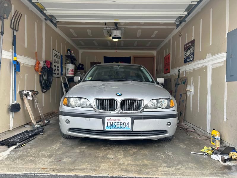 2002 BMW 3 Series - 325i Sedan 4D
