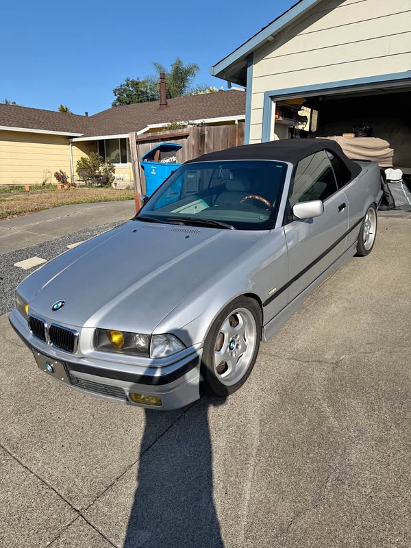 1999 BMW 3 Series - 328i Convertible 2D