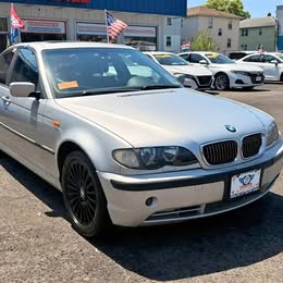 2003 BMW 3-Series 330xi Sedan \u2728\ud83d\ude98