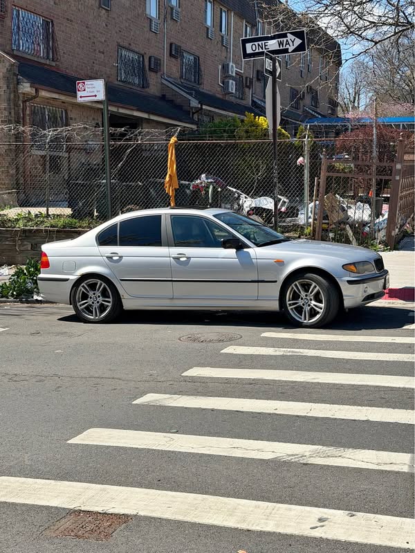 2003 BMW 3 Series - 330i xDrive Sedan 4D