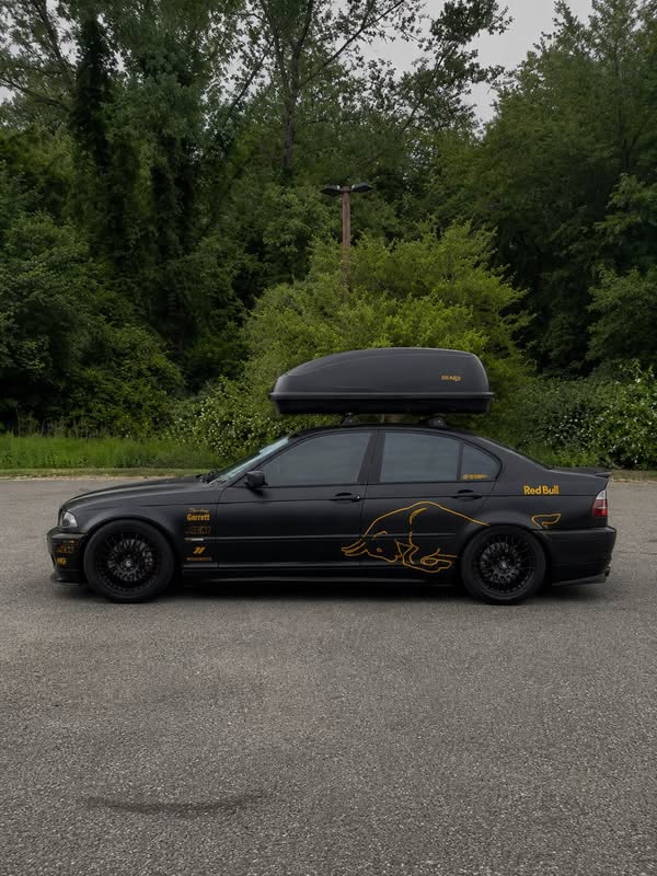 2001 BMW 3 Series - 325i Sedan 4D