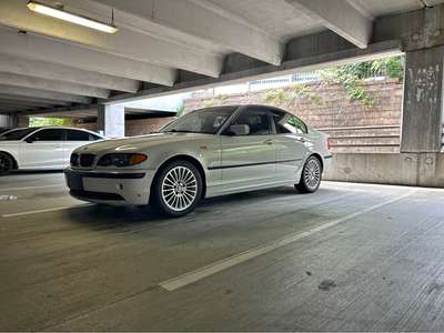 2005 BMW 3 Series - 325i Sedan 4D