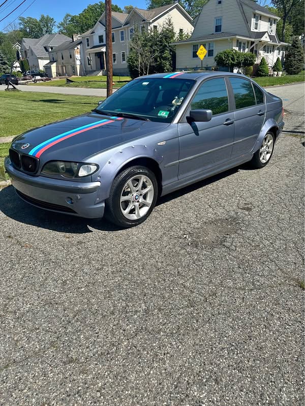 2003 BMW 3 Series - 330xi AWD Sedan 4D