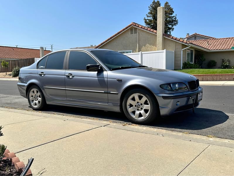 2003 BMW 3 Series - 325i Sedan 4D