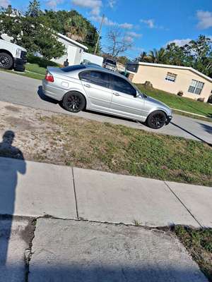 1999 BMW 3 Series - 323i Sedan 4D