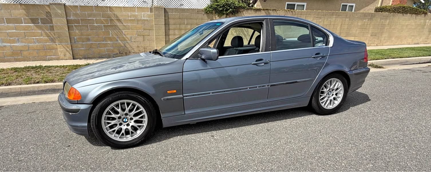 2000 BMW 3 Series - 328i Sedan 4D
