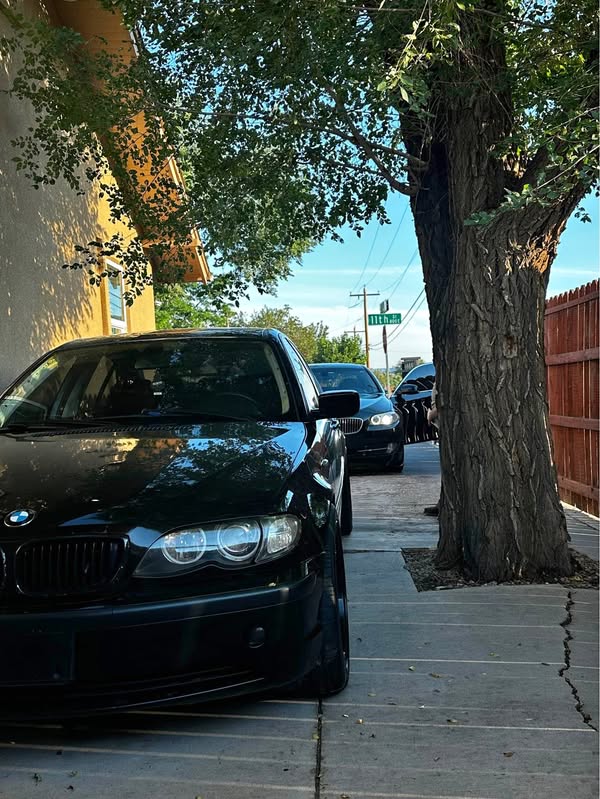 2004 BMW 3 Series - 325i Sedan 4D