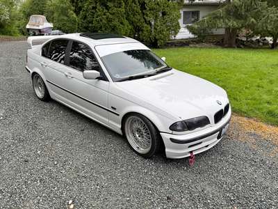 1999 BMW 3 Series - 328i Sedan 4D
