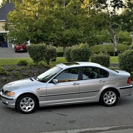 2004 BMW 3 Series - 325i Sedan 4D