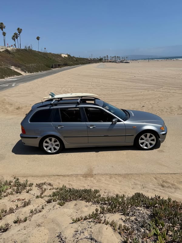 2003 BMW 3 Series - 325iT Wagon 4D