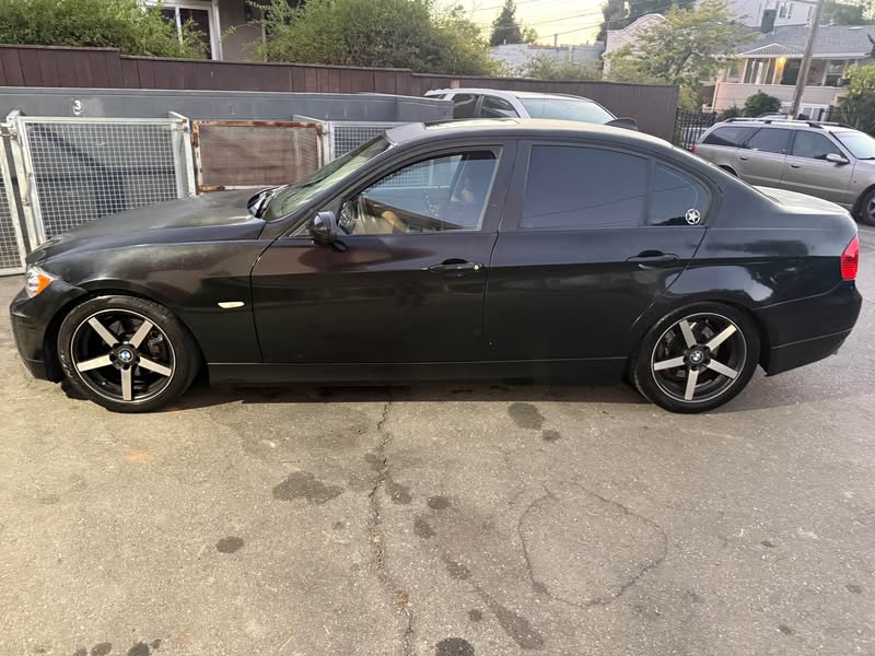 2006 BMW 3 Series - 325i Sedan 4D