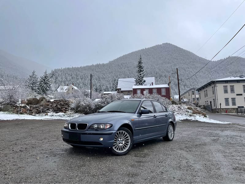2003 BMW 3 Series - 325xi Sedan 4D