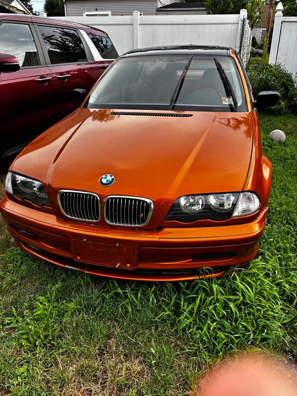 1999 BMW 3 Series - 323i Sedan 4D