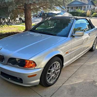 2000 BMW 3 Series - 323Ci Convertible 2D