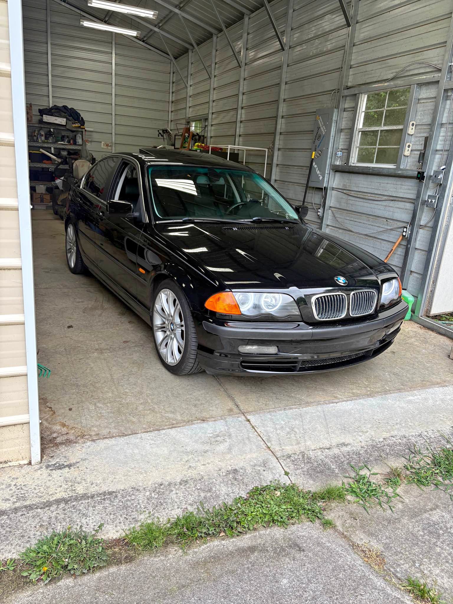 2000 BMW 3 Series - 328i Sedan 4D