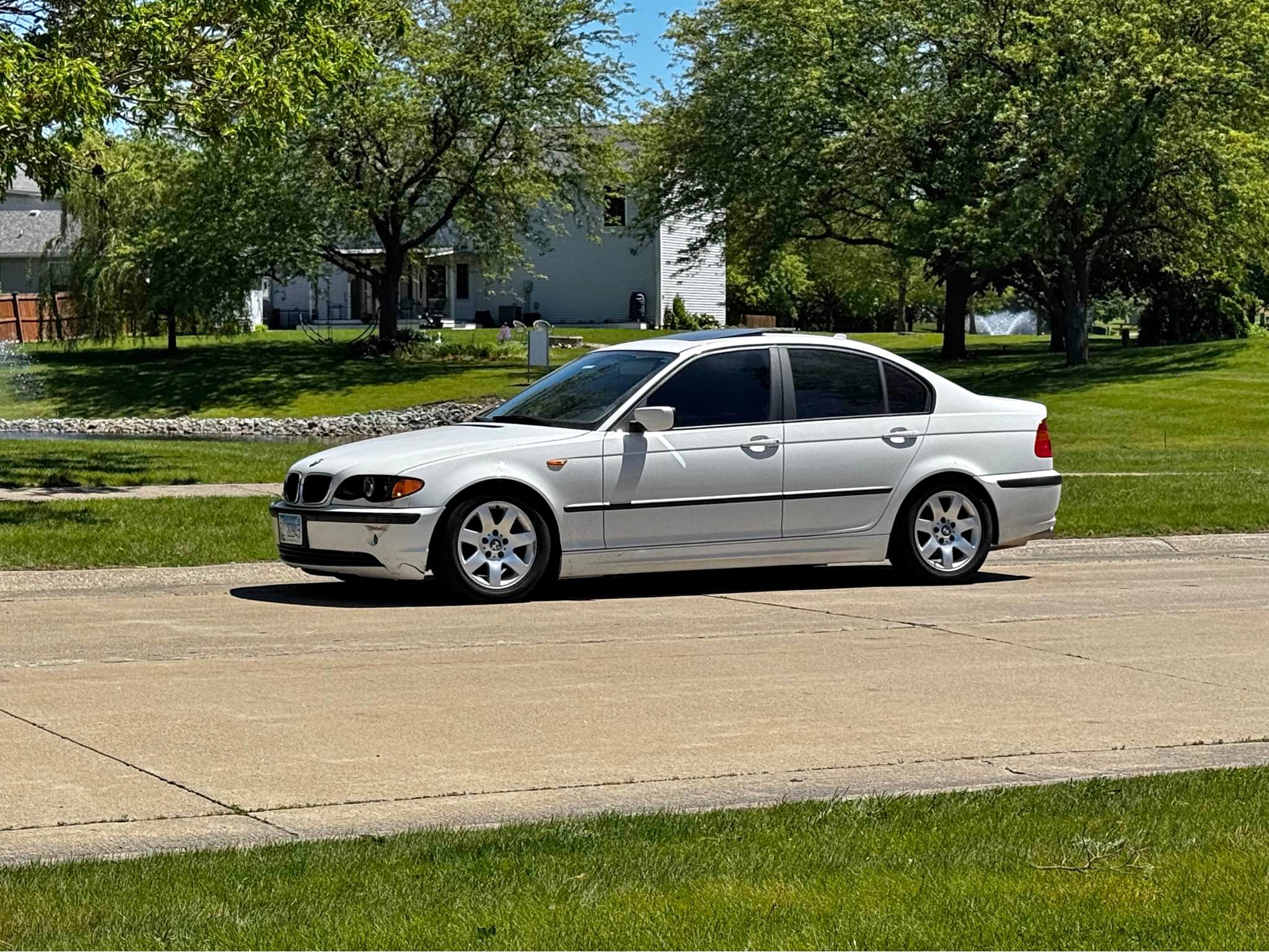 2004 BMW 3 Series - 325i Sedan 4D