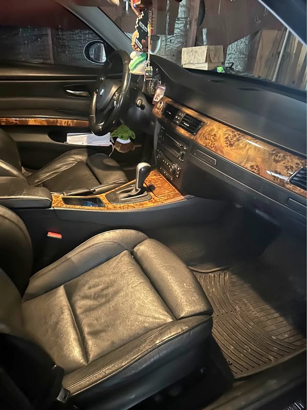 2006 BMW 3 Series - 330xi AWD Sedan 4D