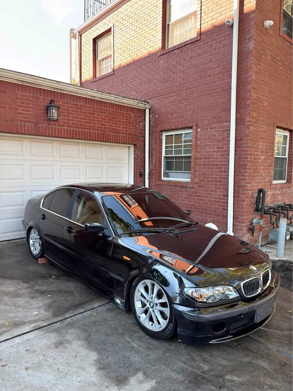 2003 BMW 3 Series - 330xi AWD Sedan 4D
