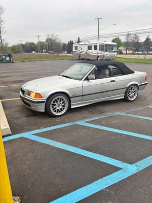 1999 BMW 3 Series - 323i Convertible 2D