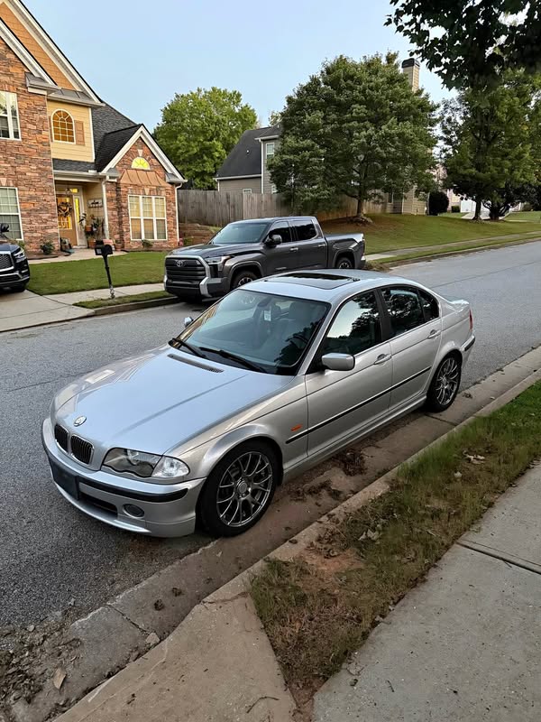 2001 BMW 3 Series - 330i Sedan 4D