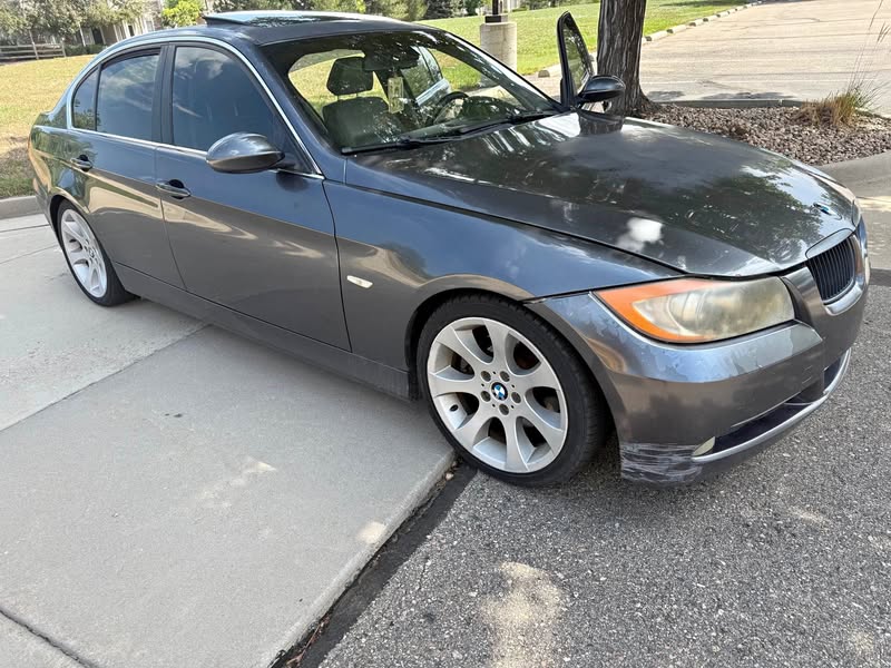 2006 BMW 3 Series - 330i Sedan 4D