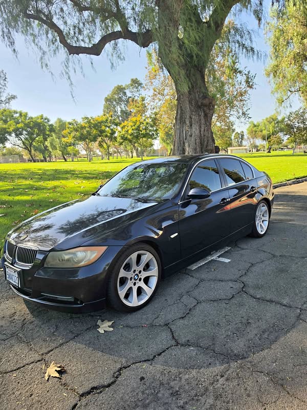 2006 BMW 3 Series - 330i Sedan 4D