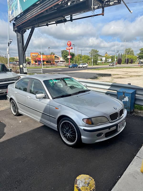 2004 BMW 3 Series - 330xi AWD Sedan 4D