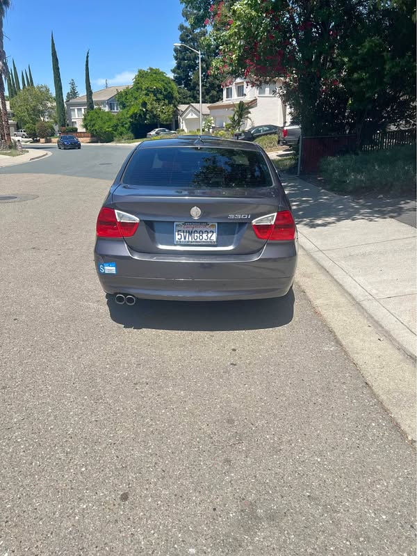 2006 BMW 3 Series - 330i Sedan 4D